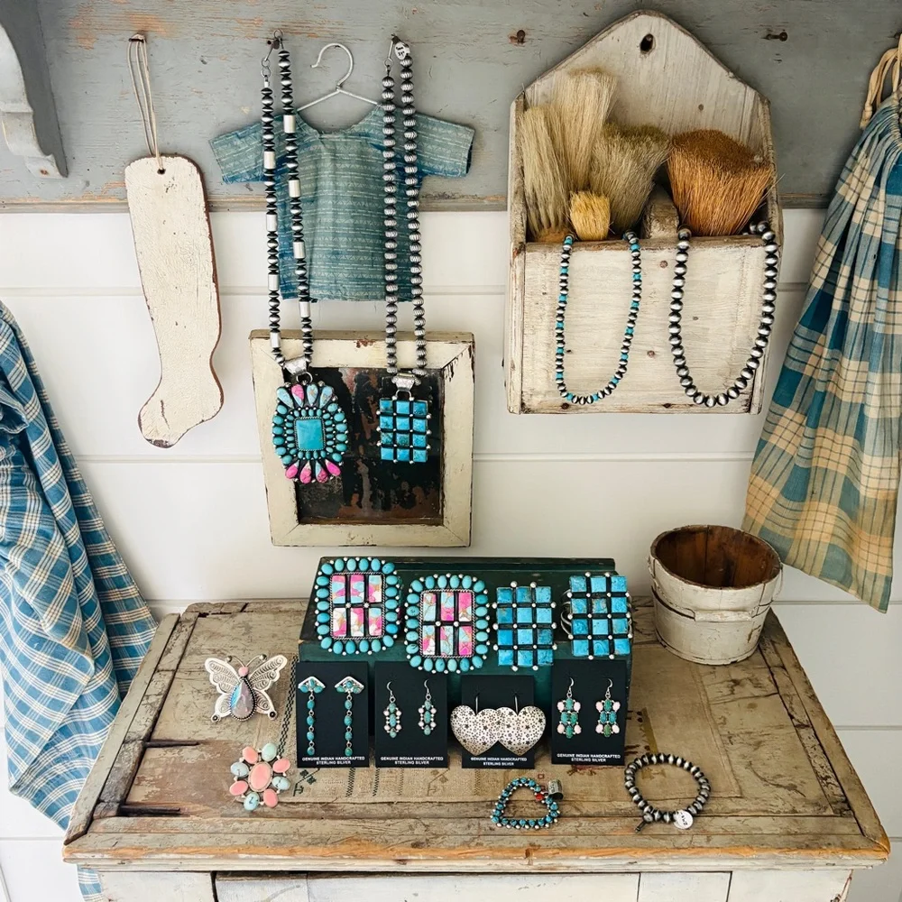 ♥️ Navajo ♥️ Lorenzo & Jerilyn Chee Sterling Silver - Kingman Turquoise Pendant - Picture 7 of 9